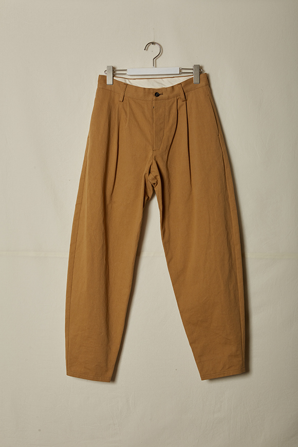 A211-20_beige