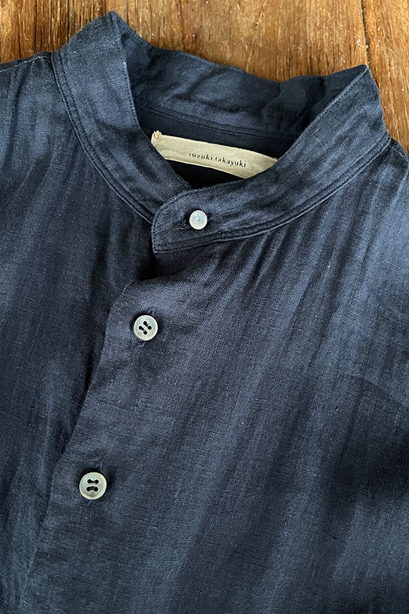 T002-01_navy