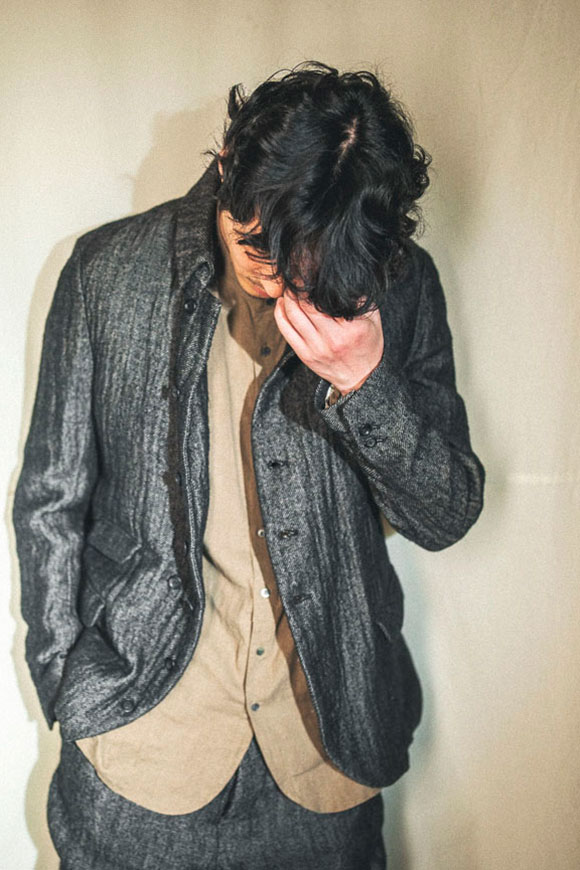 A233-03_heather-black