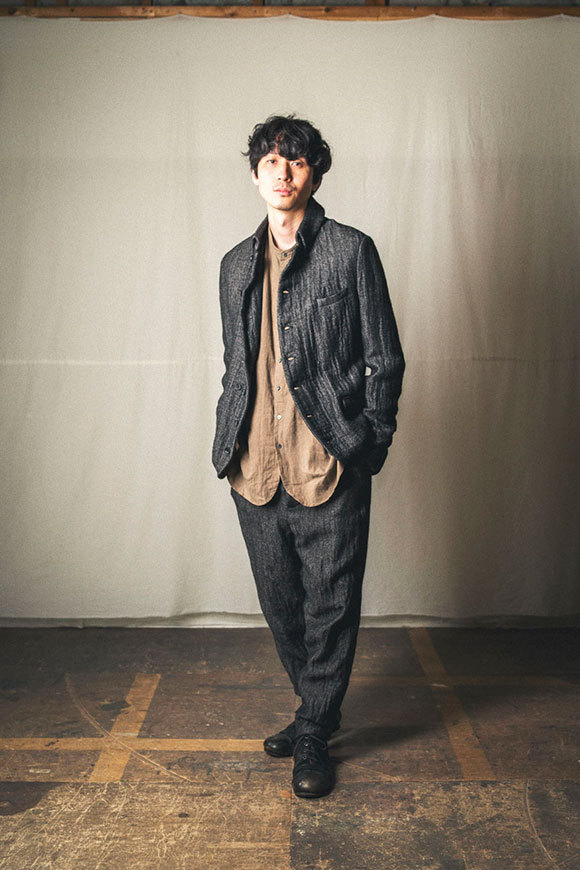 A233-03_heather-black