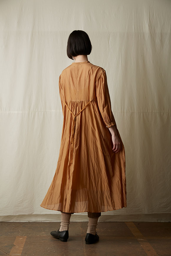 T001-16_fallen-leaf