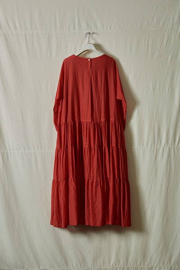 S231-21_dawn-red