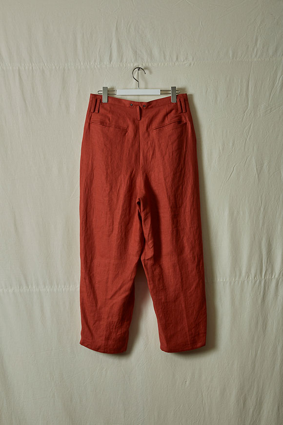S232-19_dawn-red