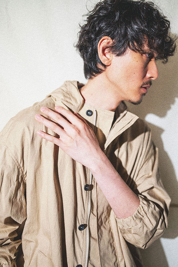 S232-08_beige