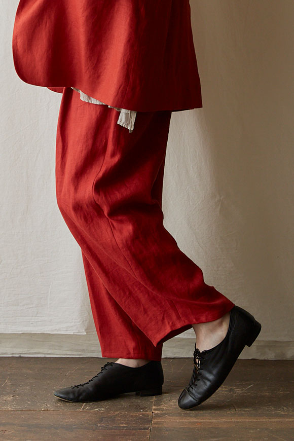 S232-19_dawn-red