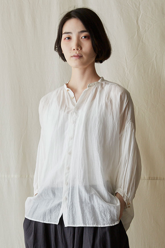 S231-08_nude