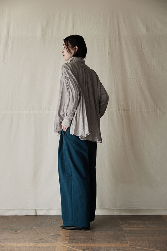 A241-04_sliver-grey