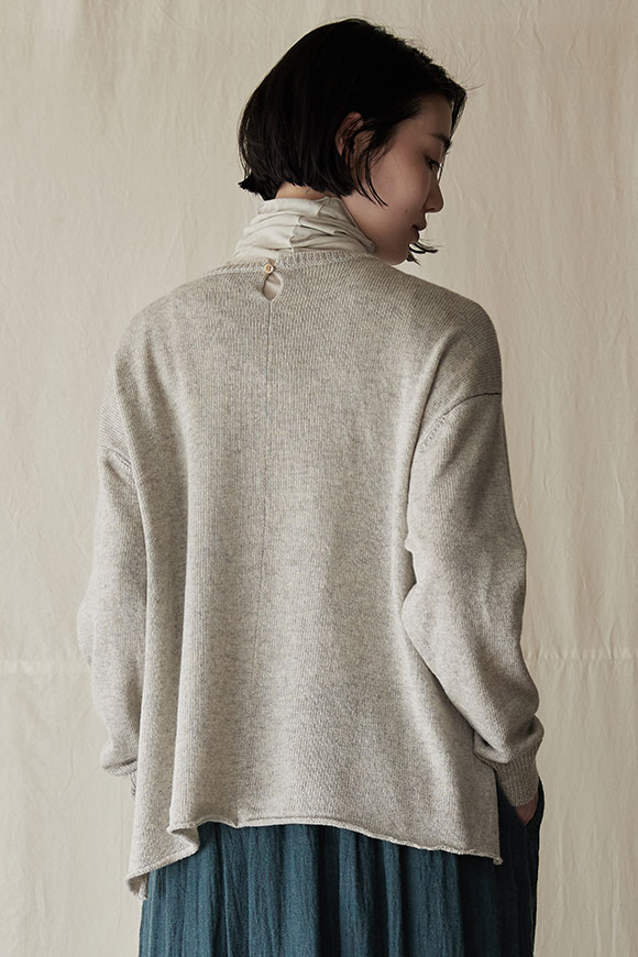 A241-08_pale-mist