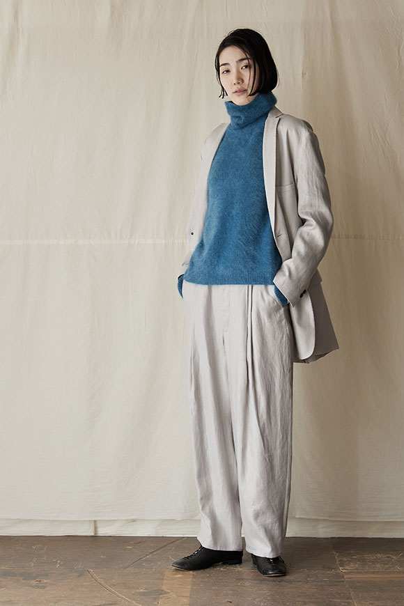 A241-11_brine-blue