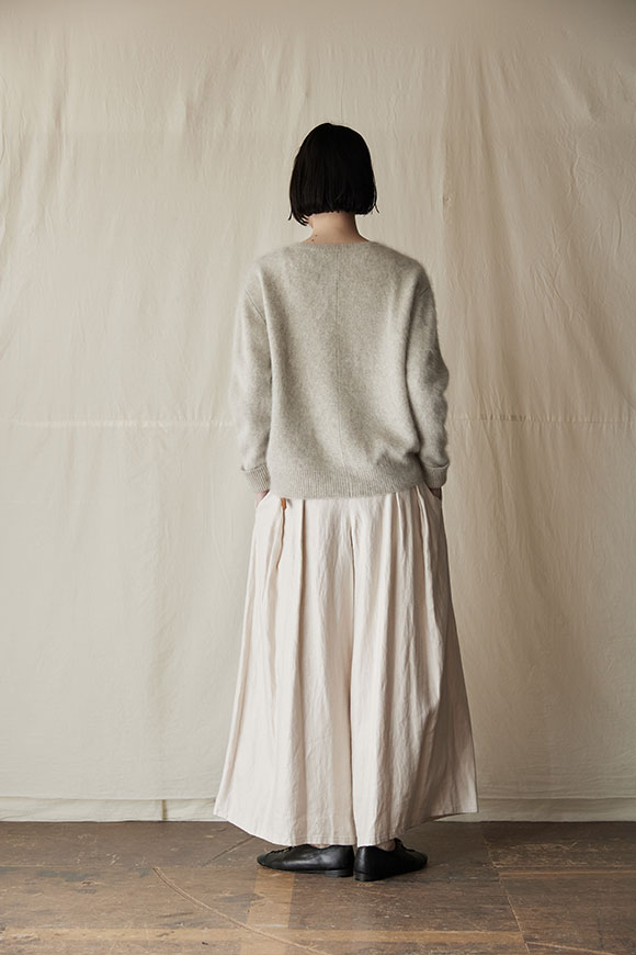 A242-08_pale-mist