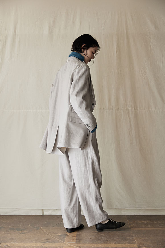 A242-13_ice-grey