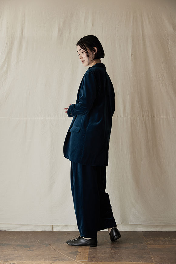 A242-14_brine-blue