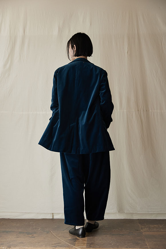 A242-20_brine-blue