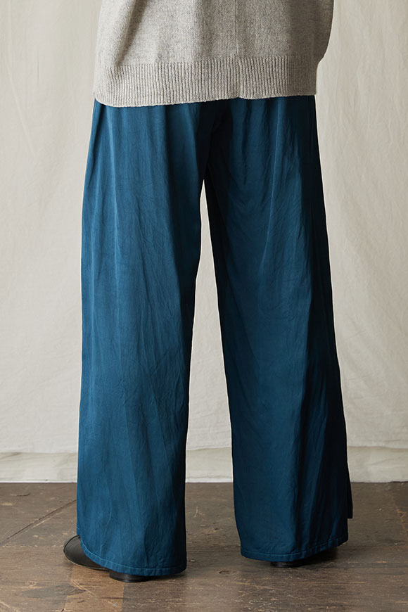 T001-17_brine-blue