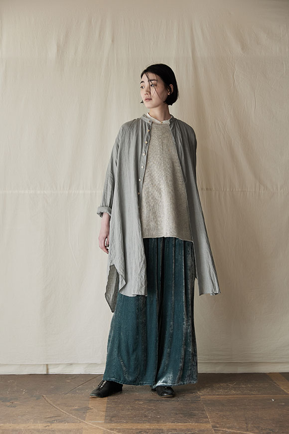 T002-01_sky-grey