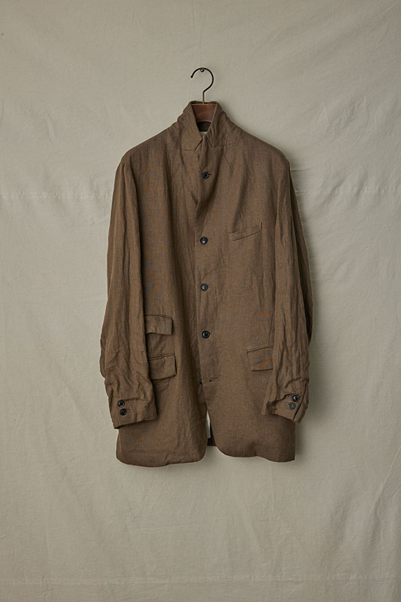 A243-05_walnut