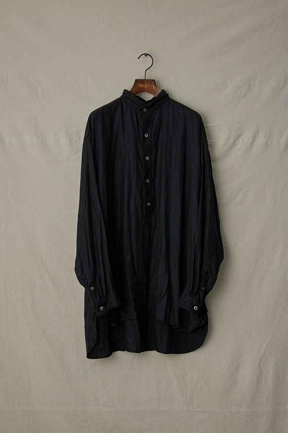 A243-03_black