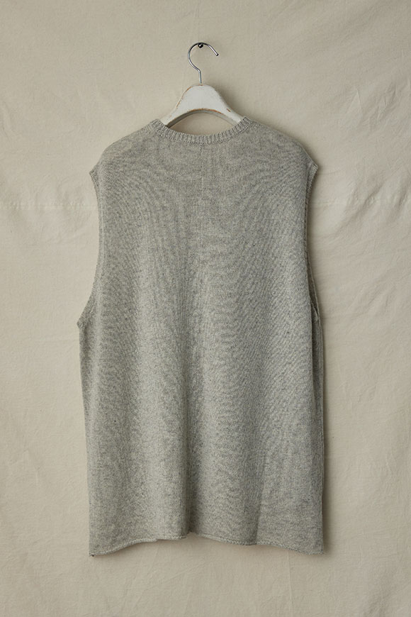 A242-06_pale-mist