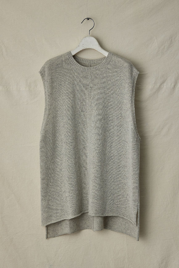 A242-06_pale-mist