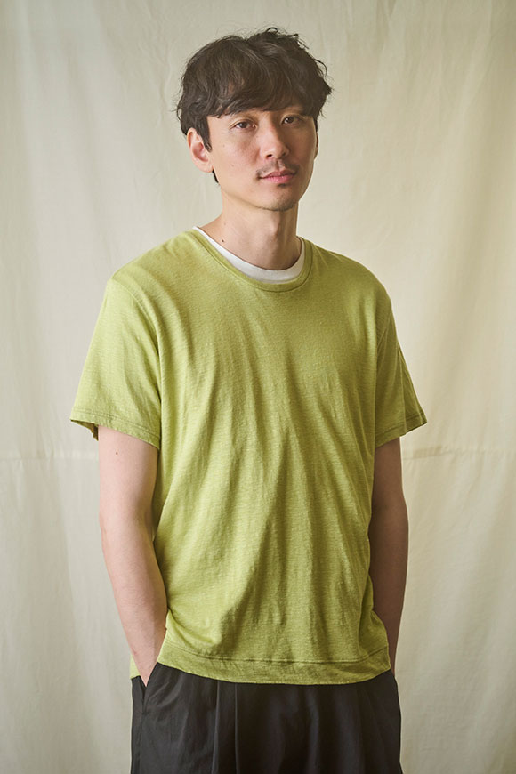 S242-01_pale-trillium-green
