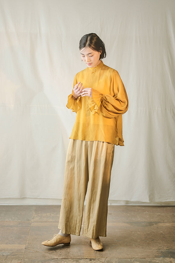 B231-29_gold-25aw