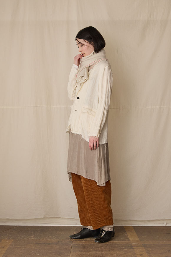 T001-06_sand-beige_25aw