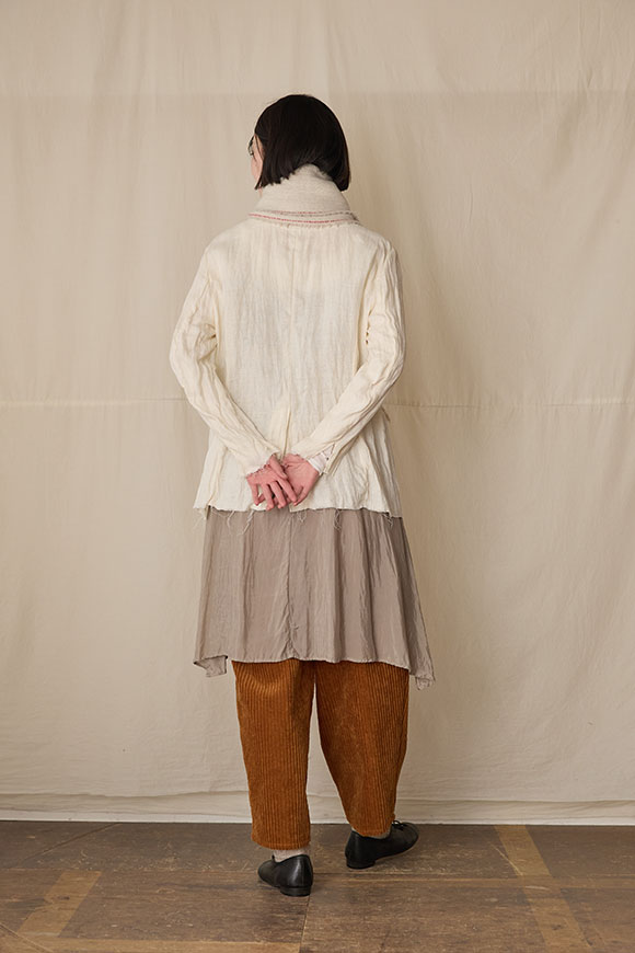 T001-06_sand-beige_25aw