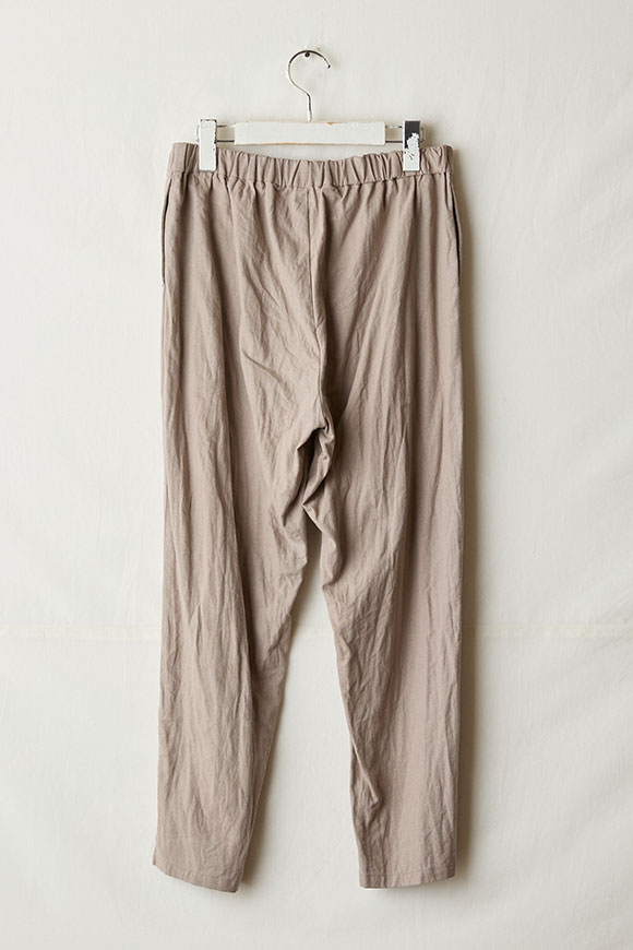 T001-18_taupe_25aw