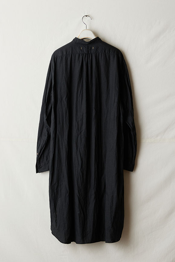 T002-01_black_25aw