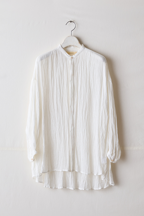 S251-06_off-white