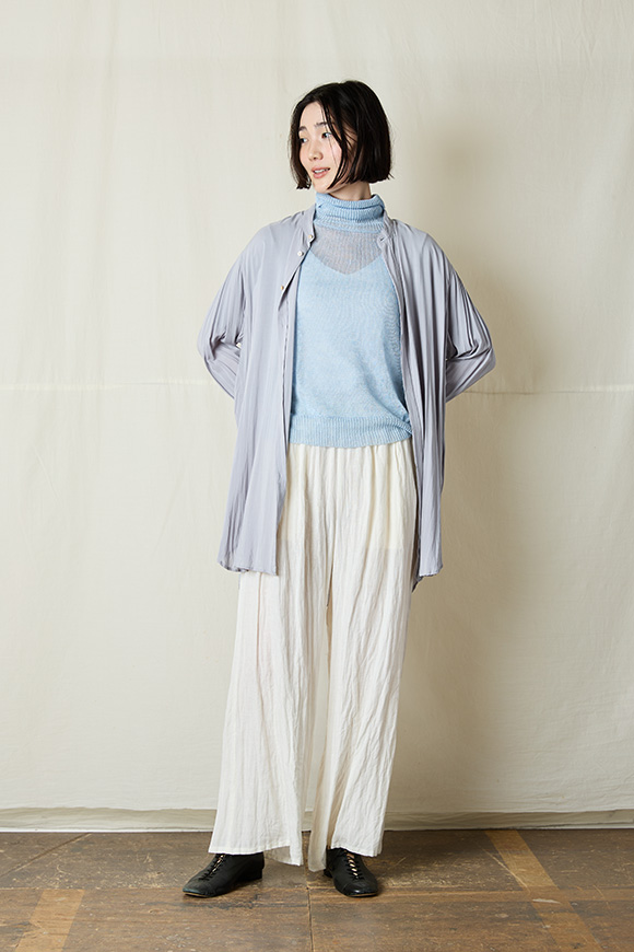 S251-07_pale-ash-blue