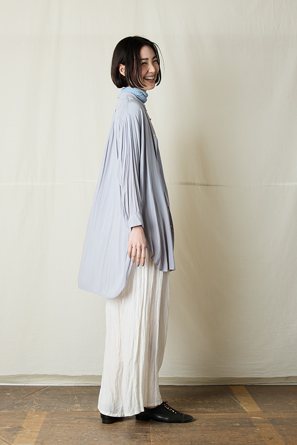 S251-07_pale-ash-blue