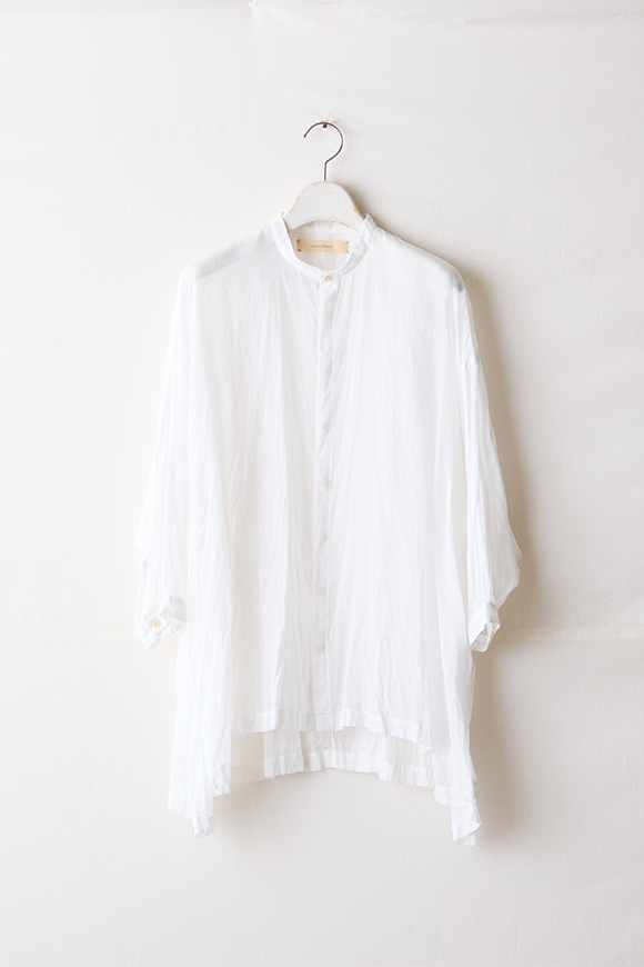 S251-34_white