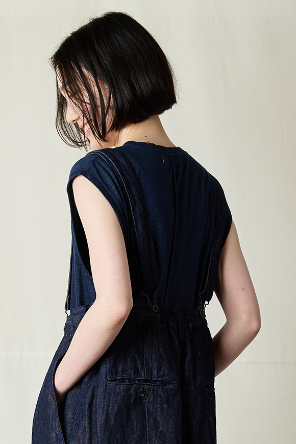 S252-20_iron-navy