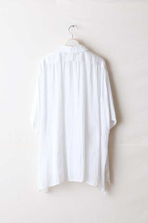 S252-21_white
