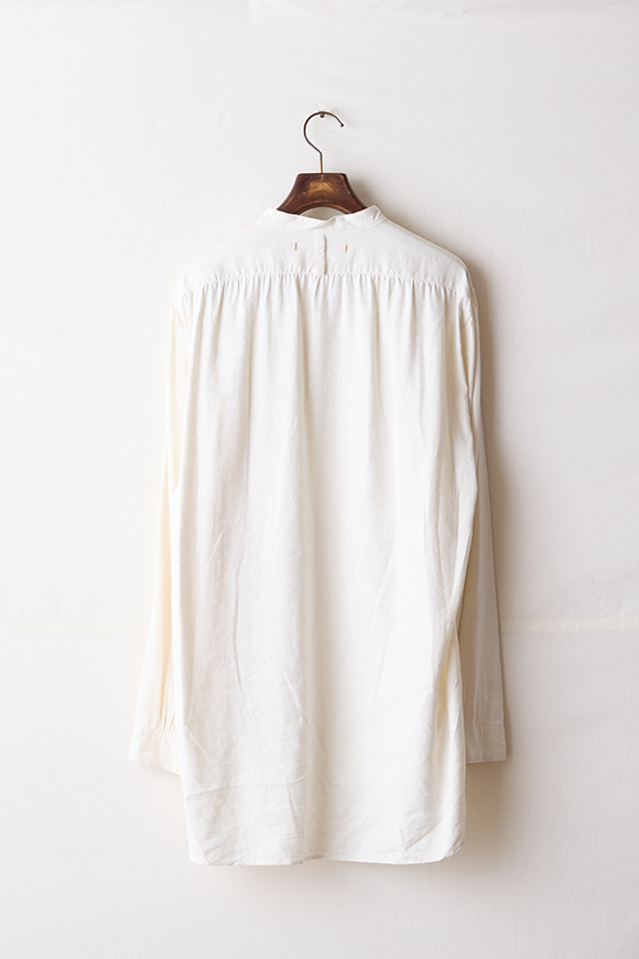 S253-01_off-white