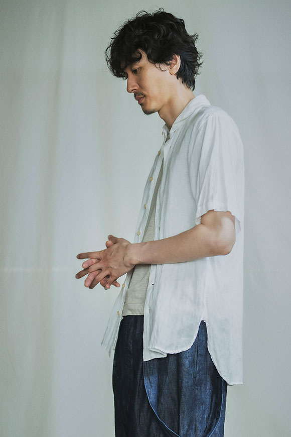 S253-06_white