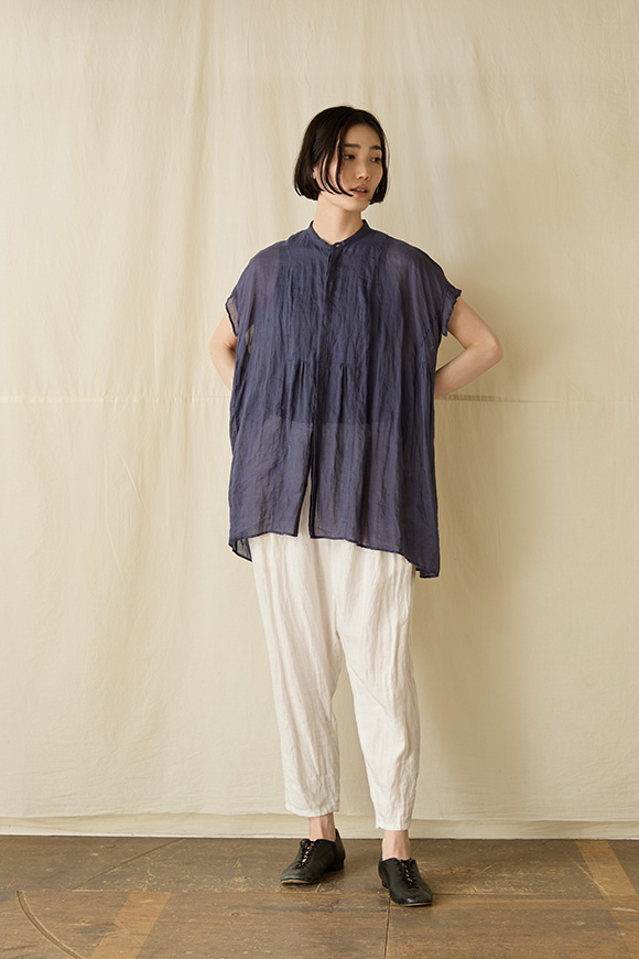 S252-23_off-white