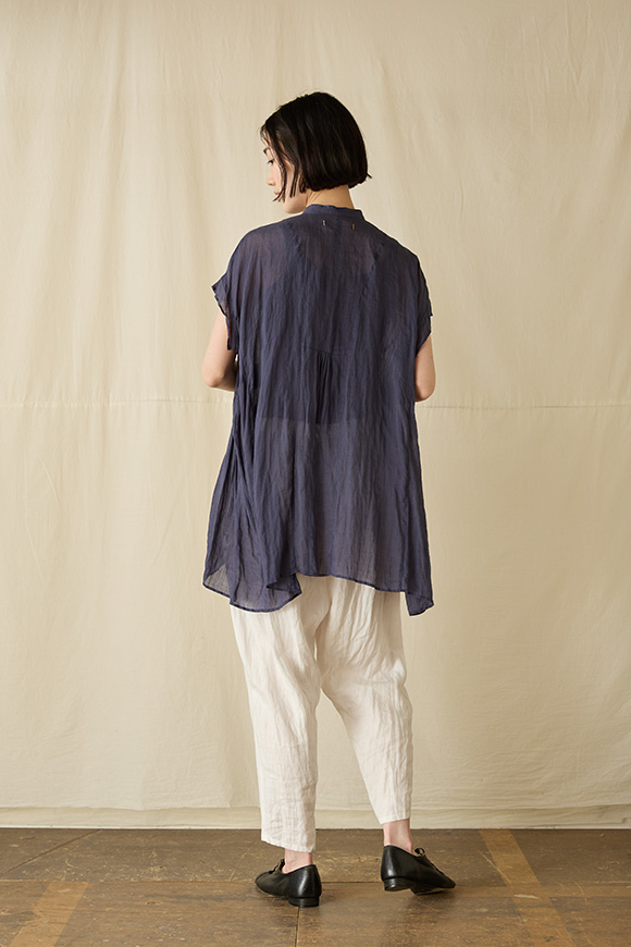S252-23_off-white