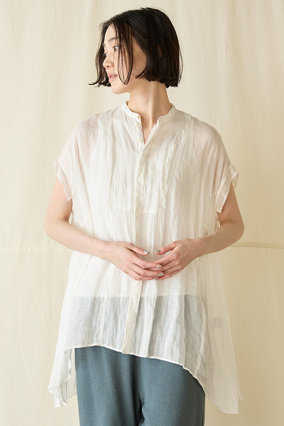 S251-19_white