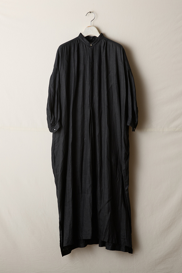 A261-02_black