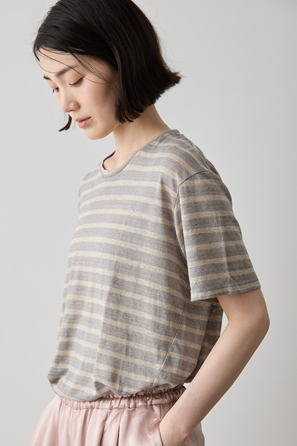 B252-01_beige border