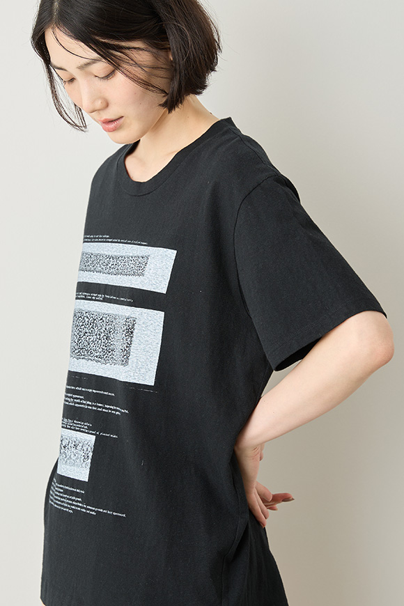 B252-04_black