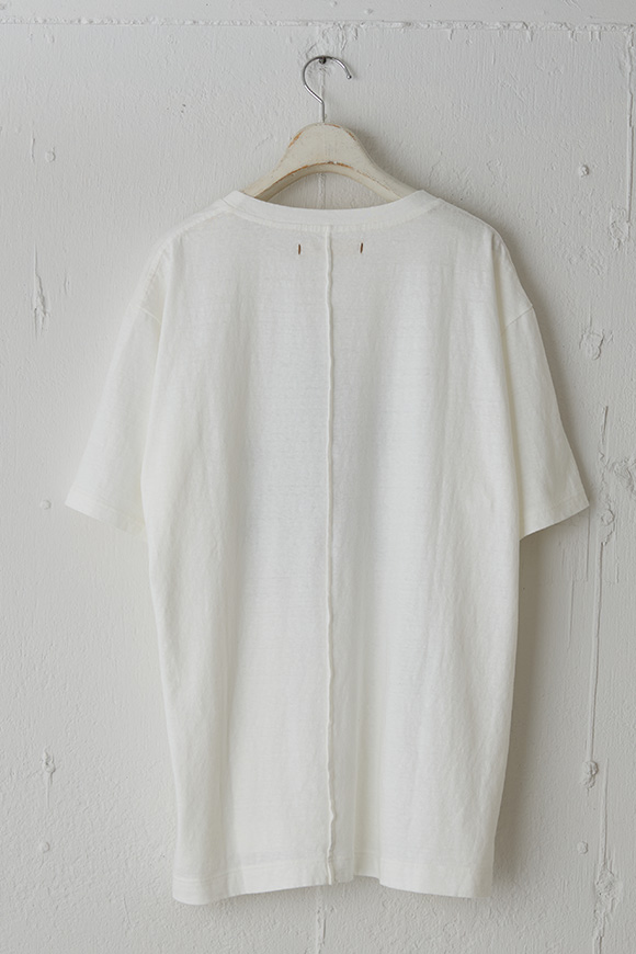 B252-04_off white