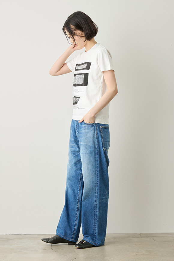 B252-04_off white