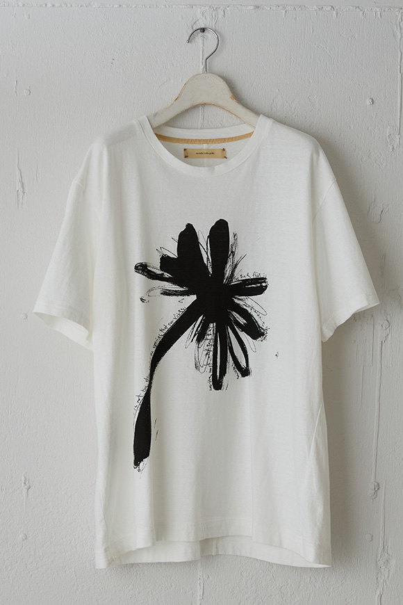 B252-05_off white