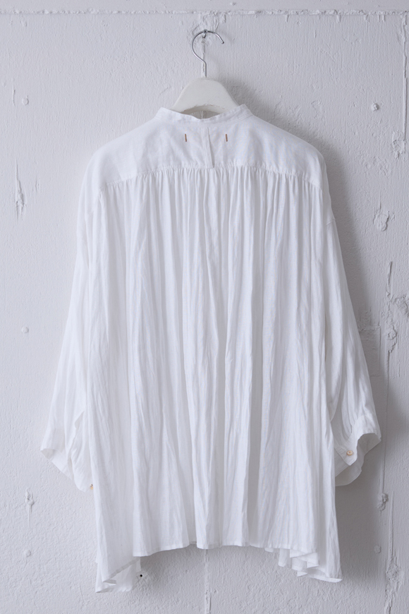S261-08_off white