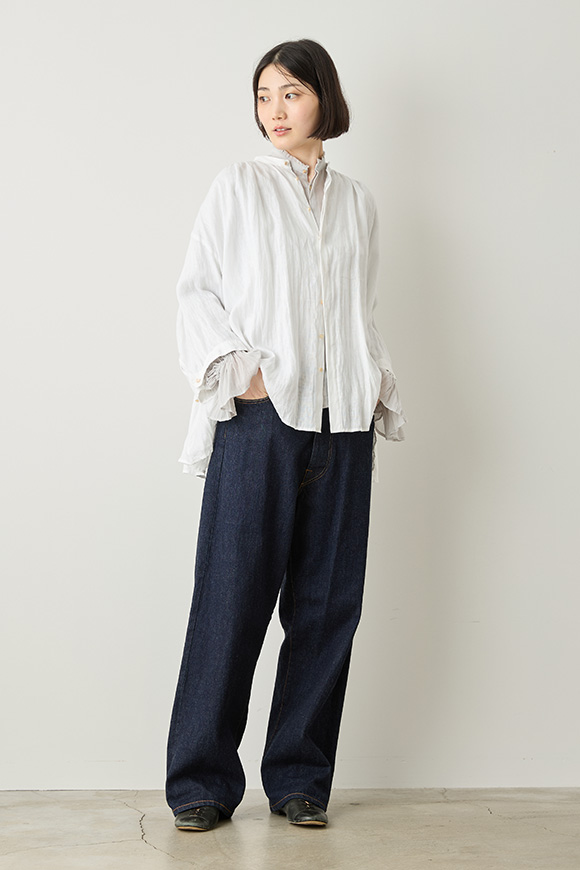 S261-08_off white