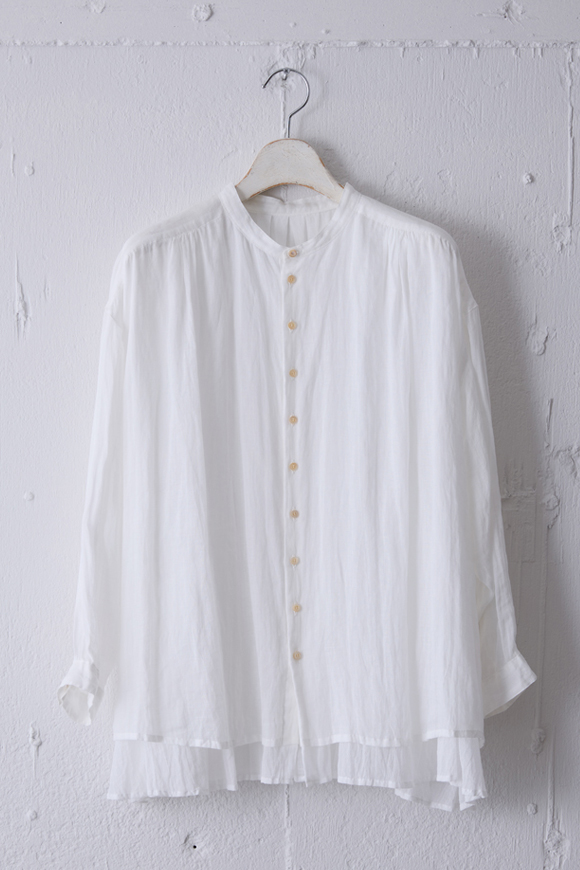 S261-09_off white