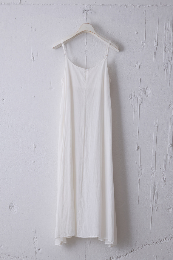 S261-11_off white